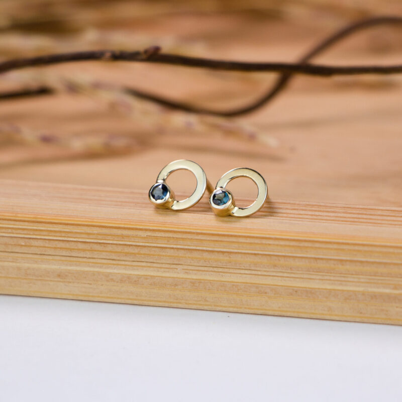 Brinco Soleil - ouro 18k e turmalina azul